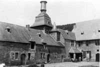 A111943