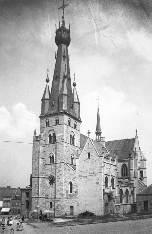 église basilicale / Eglise Saint-Materne[Walcourt]