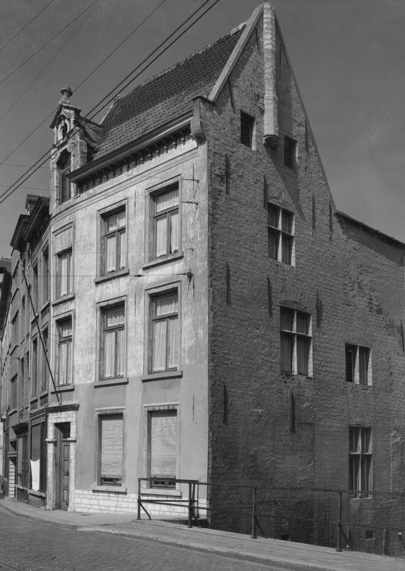 woongebouw / Bouwwerk[Leuven]