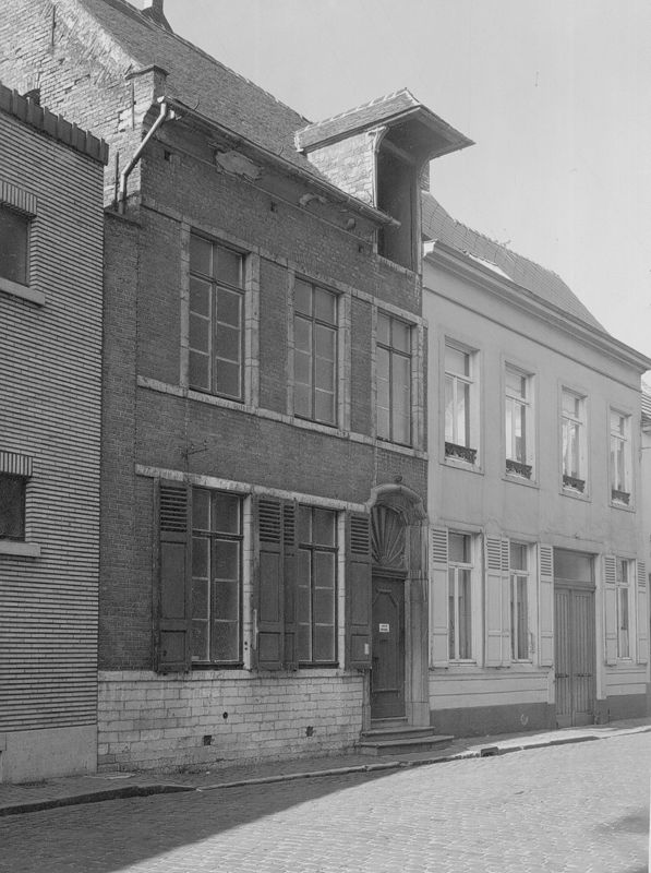 woongebouw / Bouwwerk[Leuven]