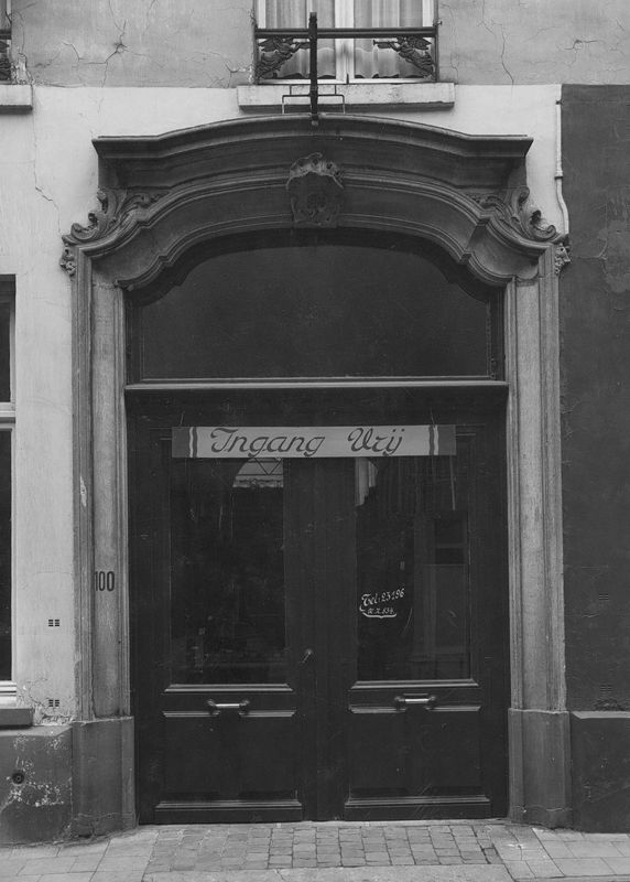 porte cochère / Bouwwerk[Leuven]