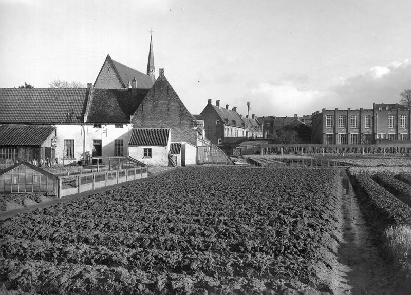 infirmerie de béguinage / Infirmerie van Groot -Begijnhof