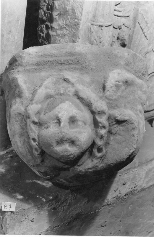 console[élément d'architecture] / Musée d'Art religieux et d'Art mosan