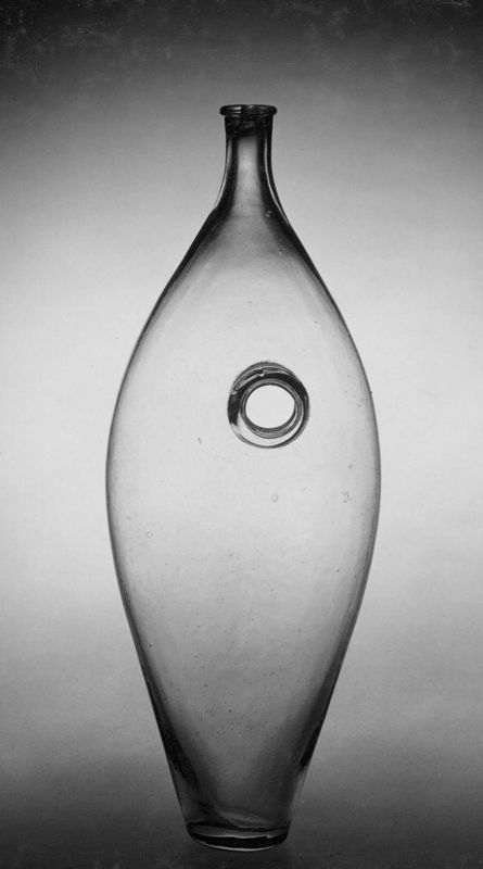 vase dit "biberon"