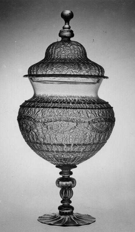 objet décoratif / Musée du Verre[Liège]