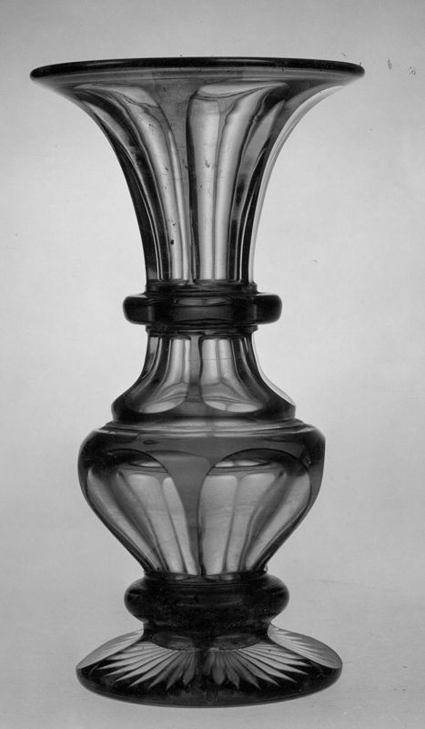 vase décoratif / Musée du Verre[Liège]