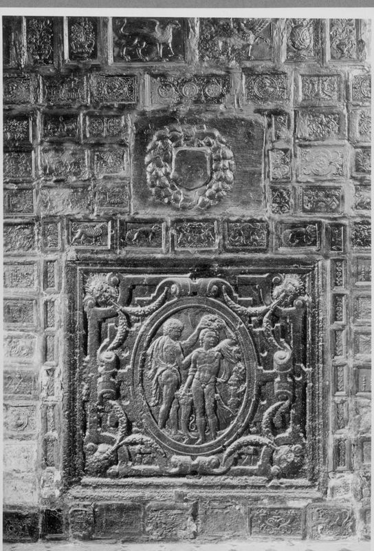 taque de foyer / Maison Baar-Lecharlier, Place Saint-Denis, n° 2