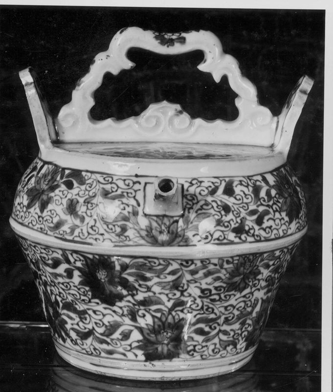 théière / Musée Curtius