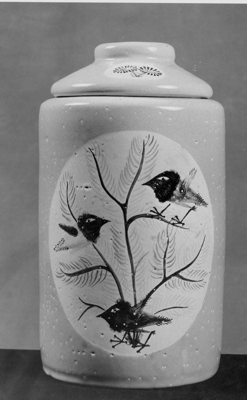 pot à tabac / Musée de l'Art wallon