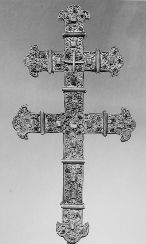 Croix à double traverse avec reliques de sainte Ode
