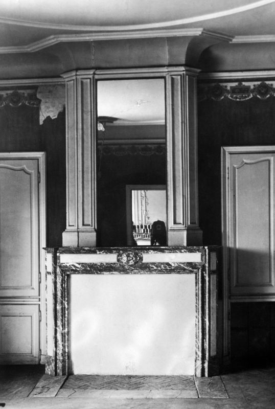 cheminée[élément d'architecture] / Hôtel des Roches