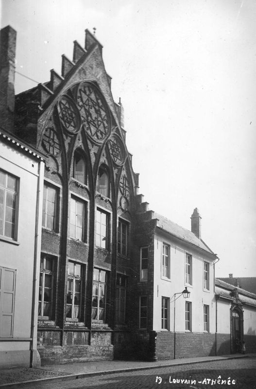 Koninklijk Atheneum (voormalig College van de Hoge Heuvel en Huis t' Sestig)