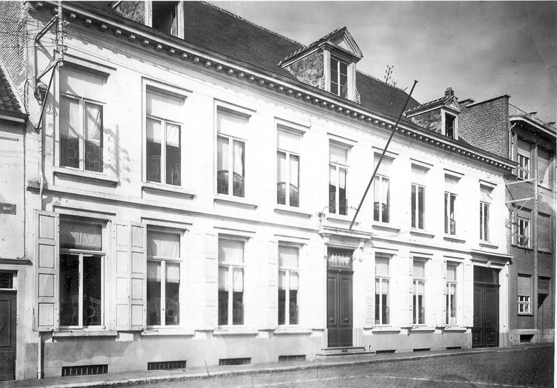 woongebouw / Bouwwerk[Asse]
