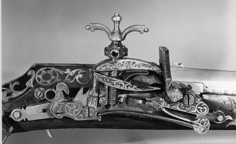 fusil[arme à feu] / Musées Royaux d'Art et d'Histoire