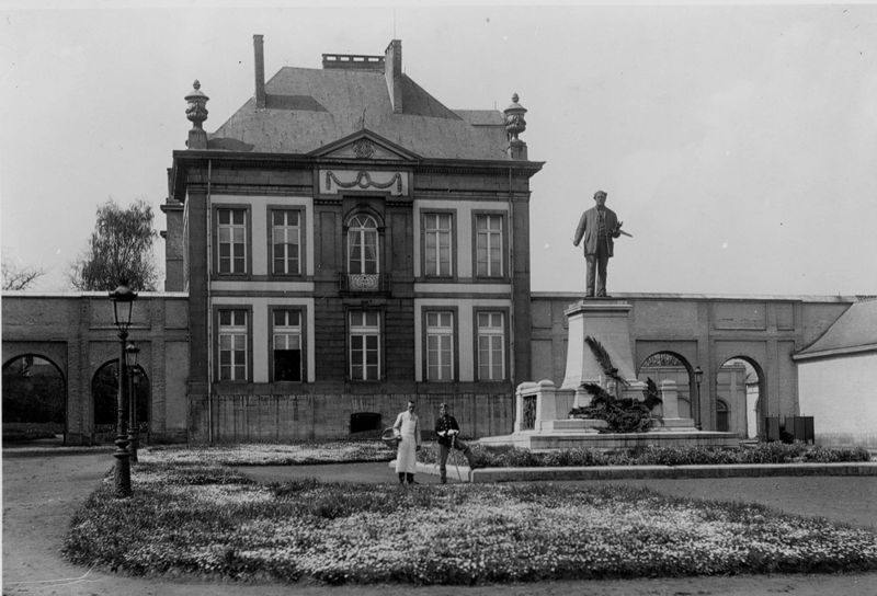 Monument à la mémoire de Louis Gallait