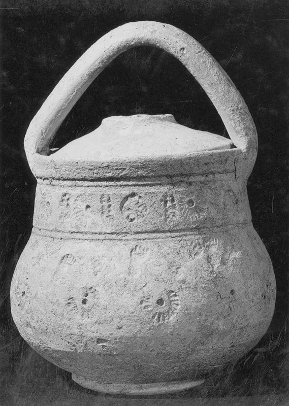 vase avec couvercle