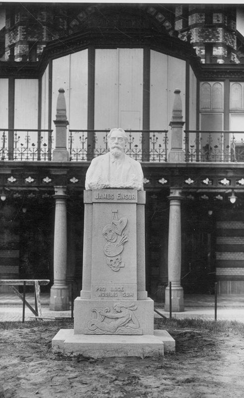 Borstbeeld van James Ensor