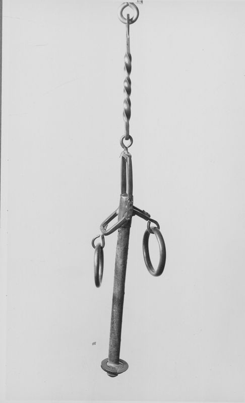 balance / Museum Mayer van den Bergh