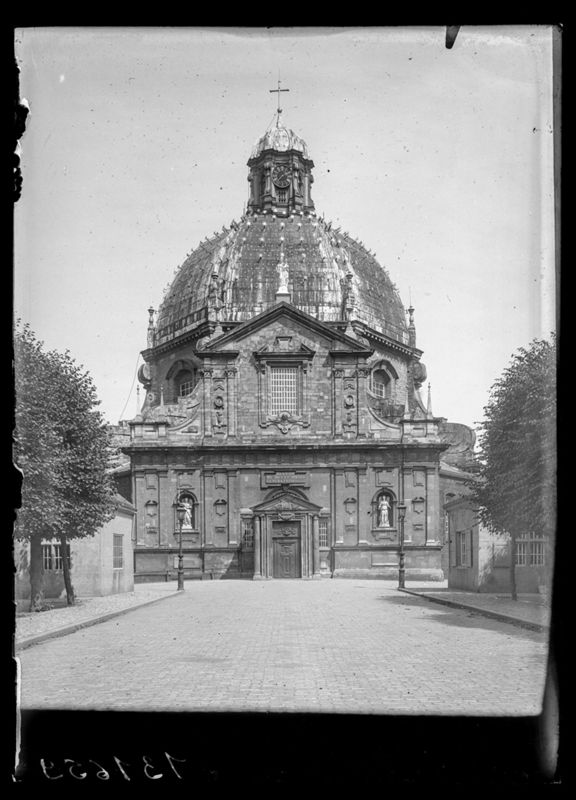 église paroissiale / Kerk Onze-Lieve-Vrouw[Scherpenheuvel]