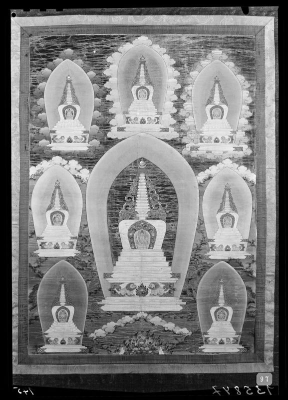 Les 8 stupas