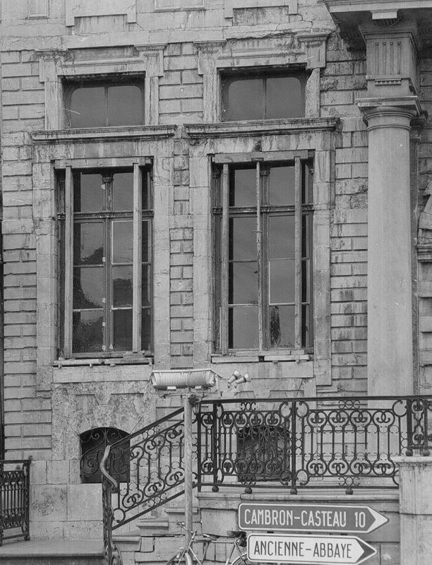 hôtel de ville / Hôtel de ville[Ath]
