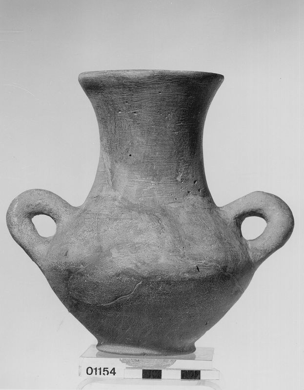vase / Musées Royaux d'Art et d'Histoire