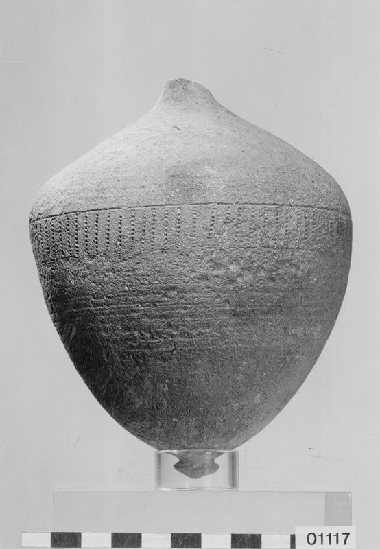 vase / Musées Royaux d'Art et d'Histoire