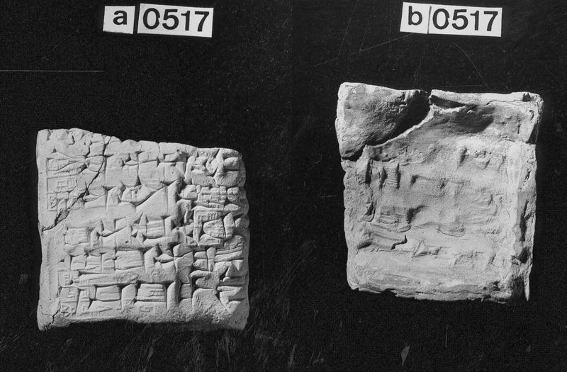 Enveloppe scellée d'une tablette