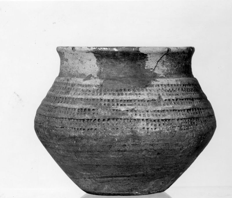 vase / Musées Royaux d'Art et d'Histoire