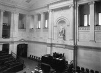 B000422