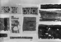 B000458
