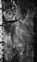 B001933