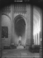 B002418
