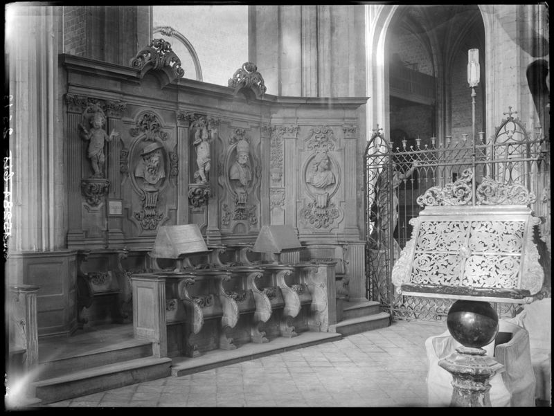 stalles / Eglise Sainte-Waudru[Mons]