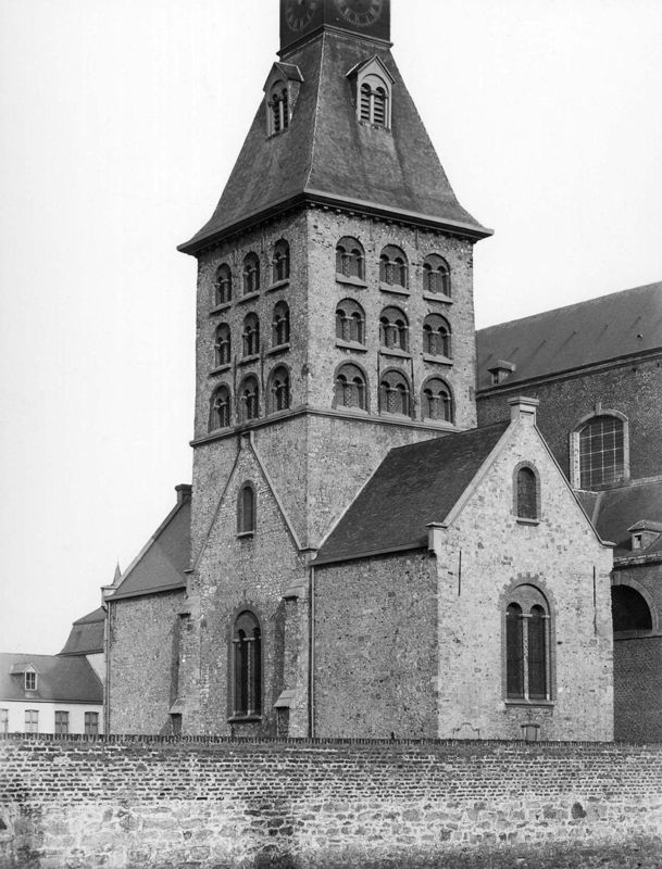 église paroissiale / Kerk Sint-Salvator[Harelbeke]