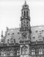 B003302