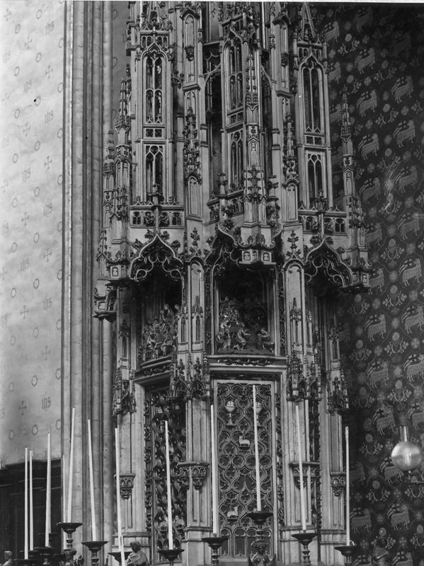 tour du Saint-Sacrement / Kerk Sint-Jacob[Leuven]