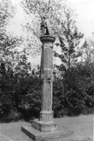B003739