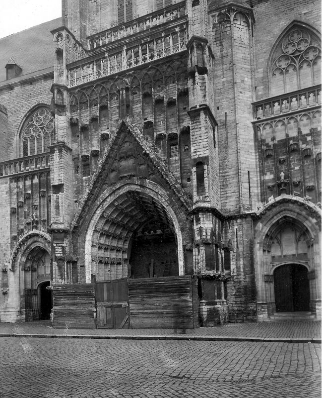 église de pèlerinage / Kerk O.L.Vrouw ten Poel
