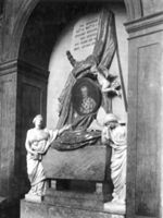 B003894