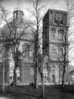 B003954