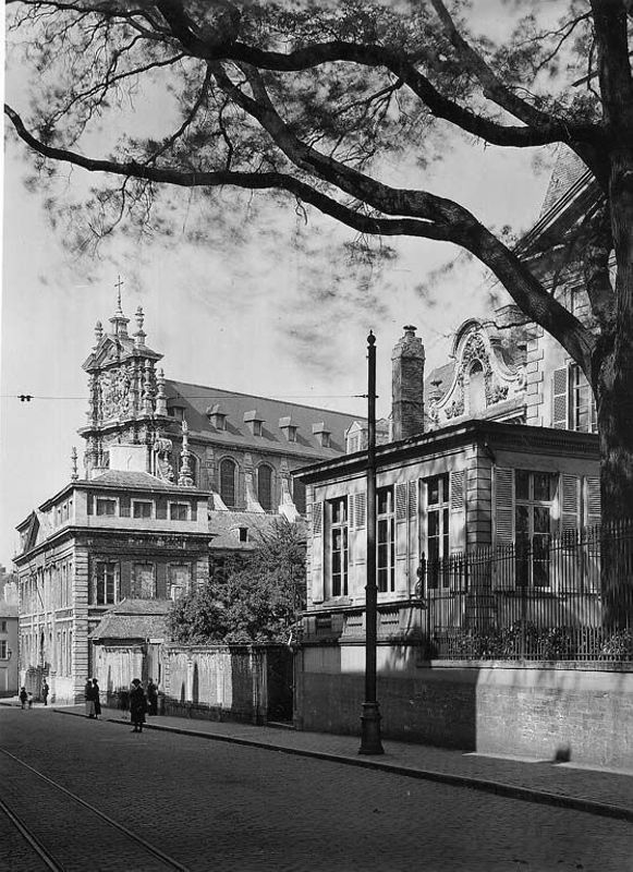collège universitaire / Katholieke Universiteit Leuven - Arras-college