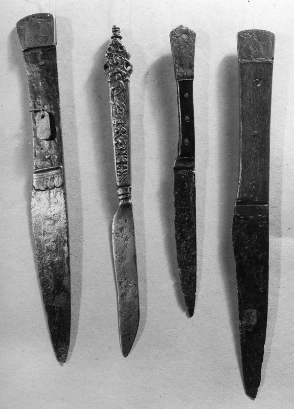couteau de chasse / Musées Royaux d'Art et d'Histoire
