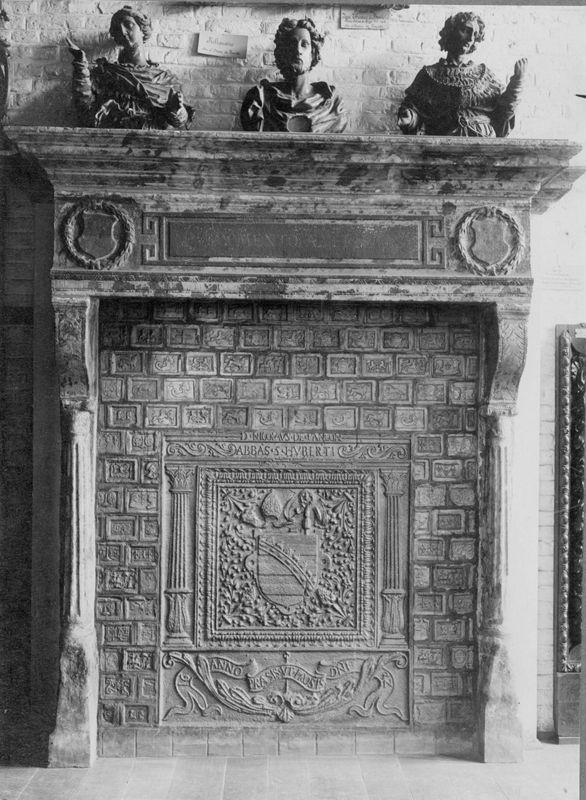 cheminée[élément d'architecture] / Musée Curtius