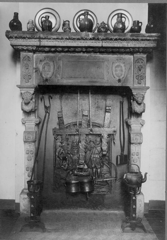 cheminée[élément d'architecture] / Musée Curtius