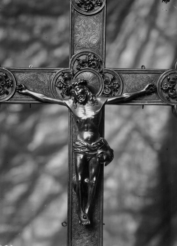 Croix-reliquaire de Brogne