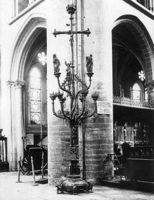 B006851