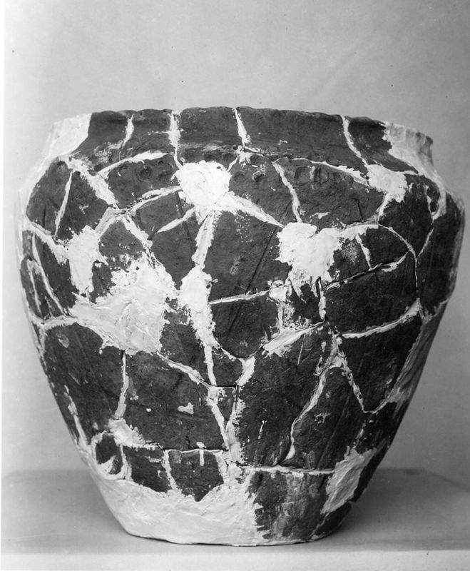 vase / Musées Royaux d'Art et d'Histoire