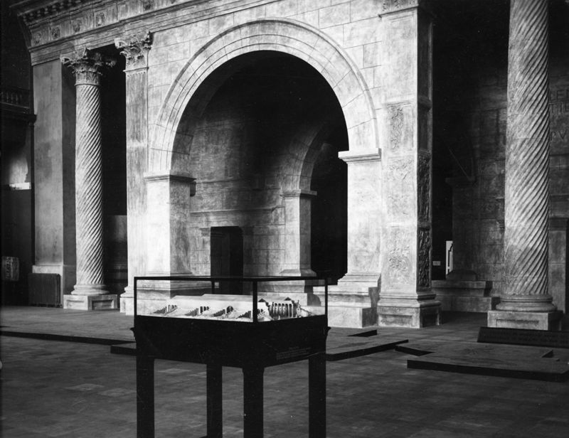 Apamée/Apamea: reconstitution du portique de la Grande Colonnade (détruit en 1946)