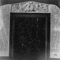 B010796